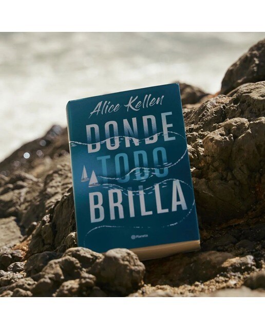 Donde todo brilla  (Tapa blanda con sobrecubierta) 3