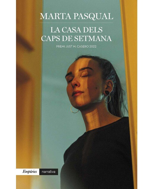 Imagen 0 de La casa dels caps de setmana  (Tapa blanda con solapas)