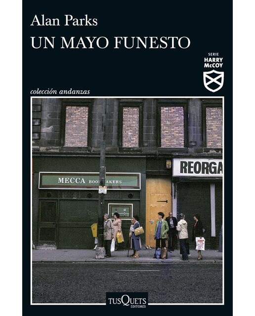 Imagem 0 de Un mayo funesto (Capa mole com abas)