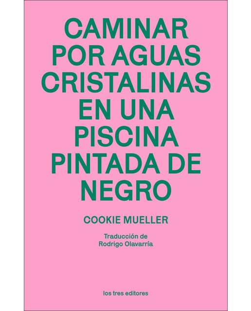 Imagen 0 de Caminar por aguas cristalinas en una piscina pintada de negro