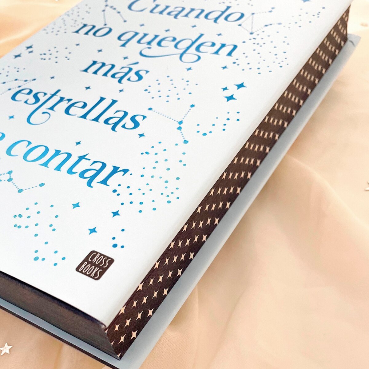 Cuando no queden más estrellas que contar. Edición especial: Edición especial con cantos tintados 3