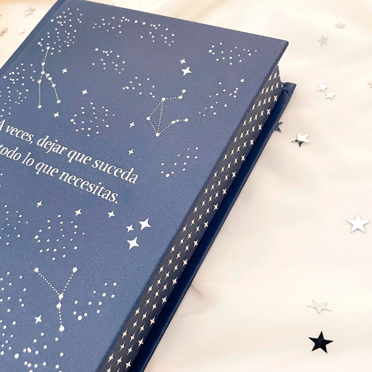 Cuando no queden más estrellas que contar. Edición especial: Edición especial con cantos tintados 6