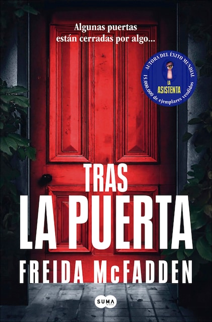 Imagen 0 de Tras la puerta  (Tapa blanda)