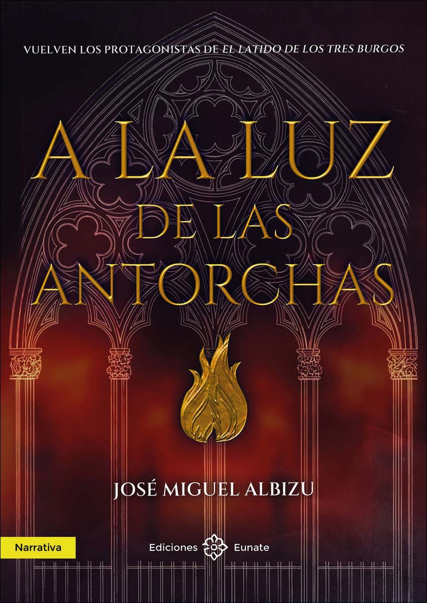 Imagem 0 de A la luz de las antorchas (Capa mole com abas)