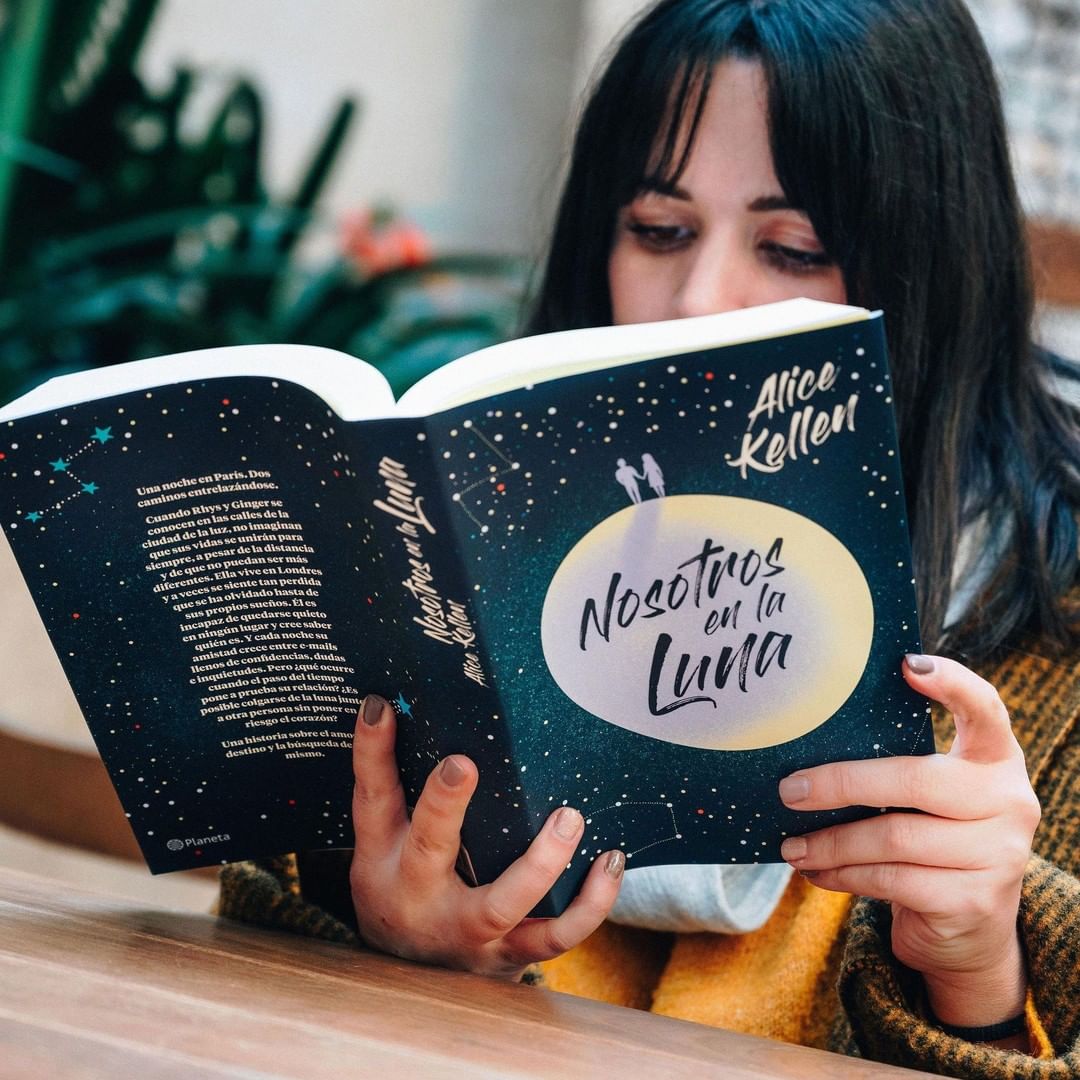 Nosotros en la luna (Bolso) 6