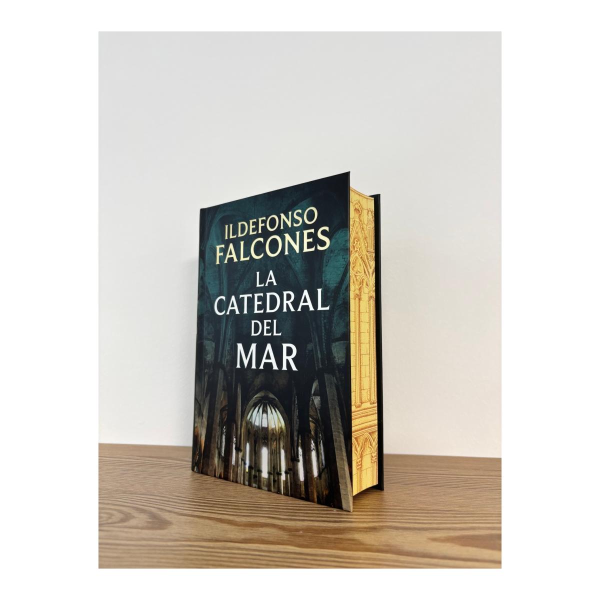 La catedral del mar (edición especial limitada con cantos tintados) (Capa dura) 2