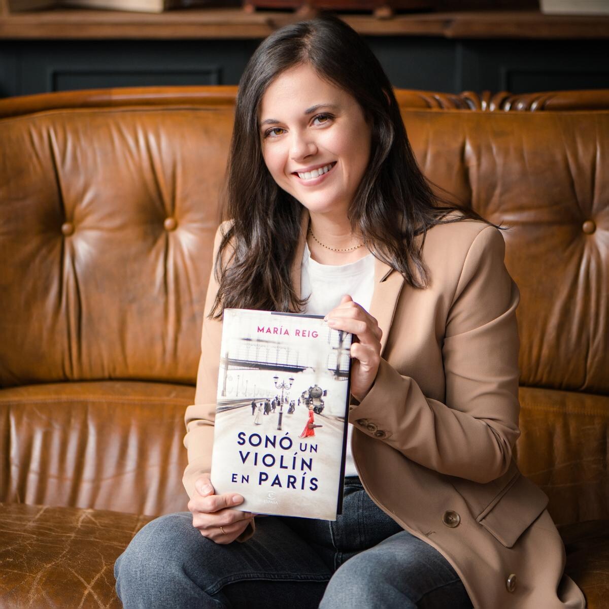 Sonó un violín en París (Bolso) 3