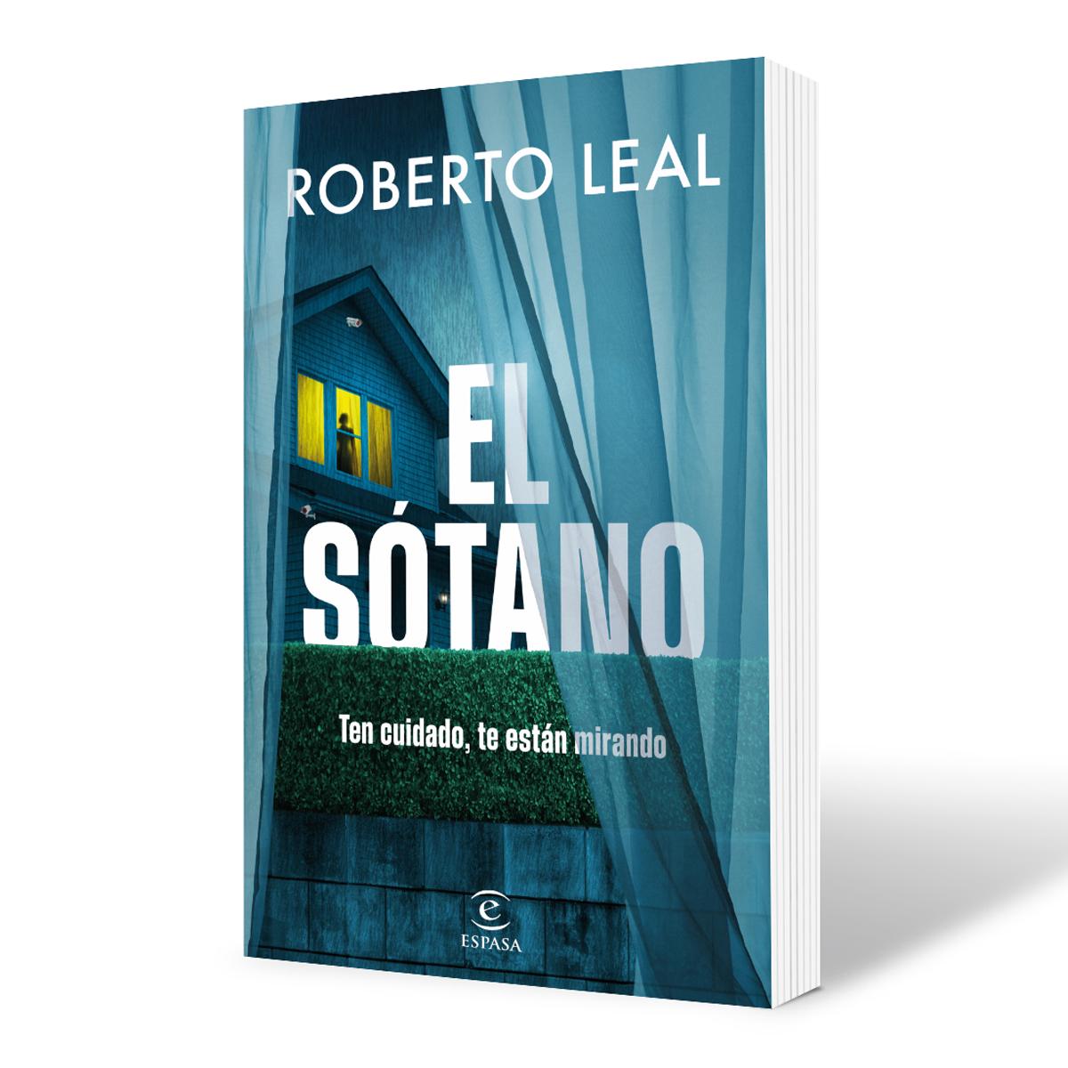 El sótano (Capa Mole com Lapelas) 2