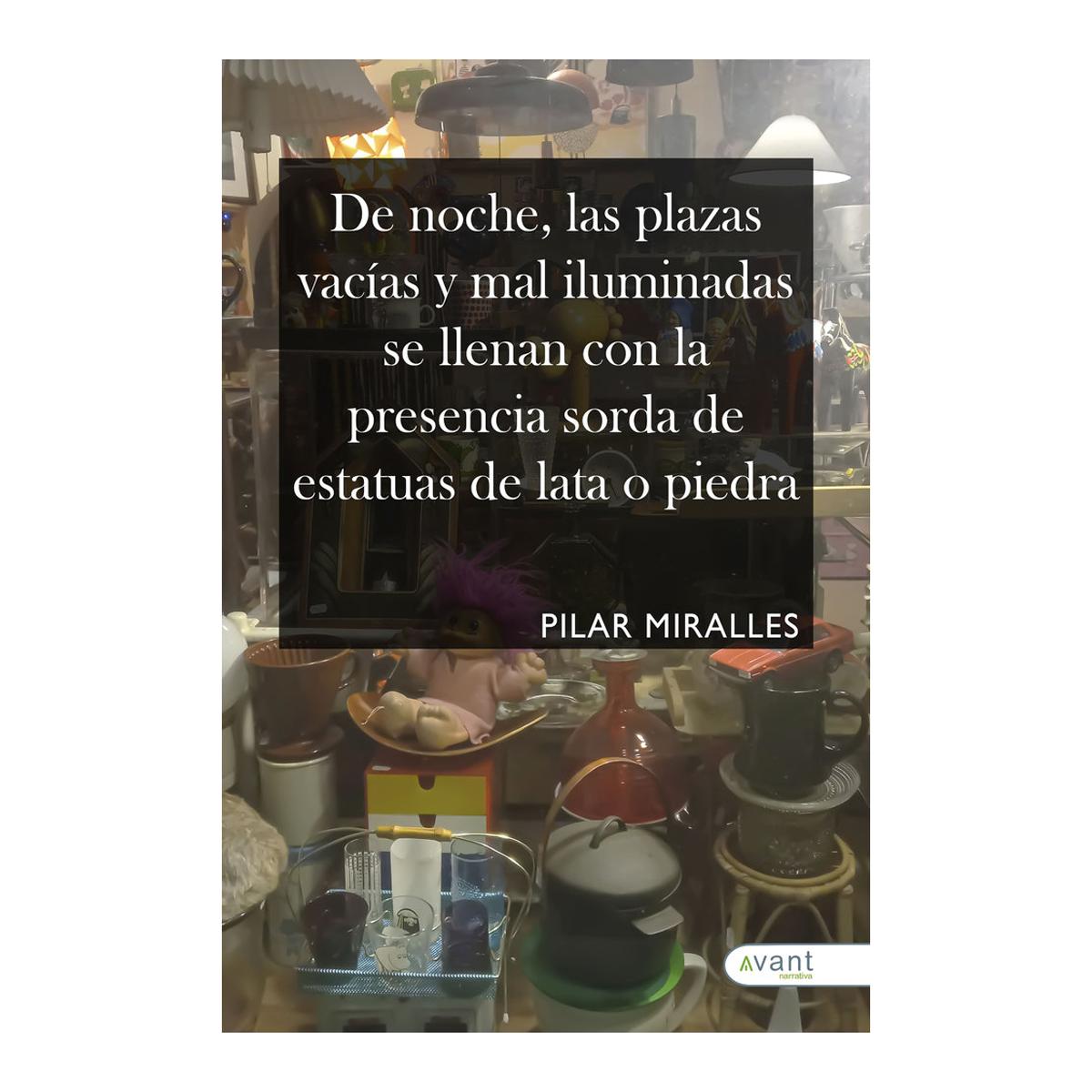 DE NOCHE LAS PLAZAS VACÍAS Y MAL ILUMINA