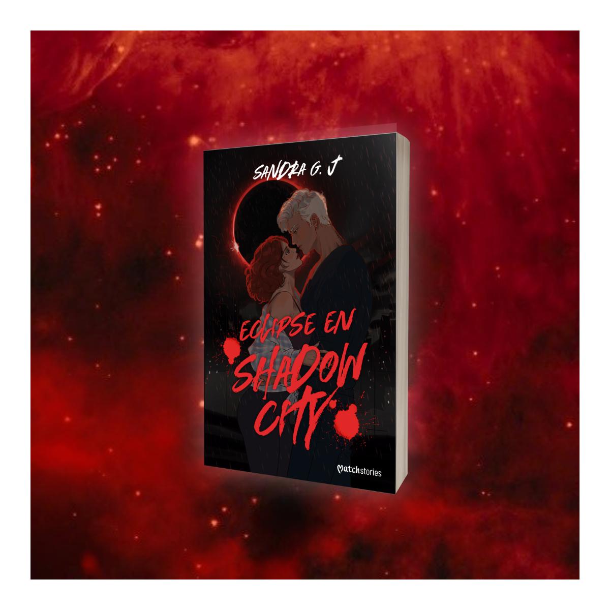 ECLIPSE EN SHADOW CITY (Capa Mole com Abas) 3