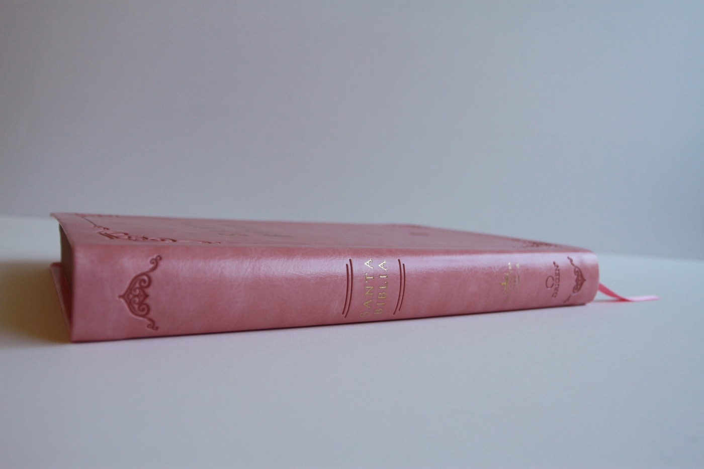 RVR 1960 SIMIL PIEL ROSADA TAMAÑO MANUAL  (Capa Mole) 6