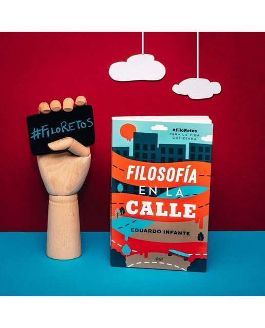 Filosofía en la calle: #FiloRetos para la vida cotidiana (Capa mole com abas) 2
