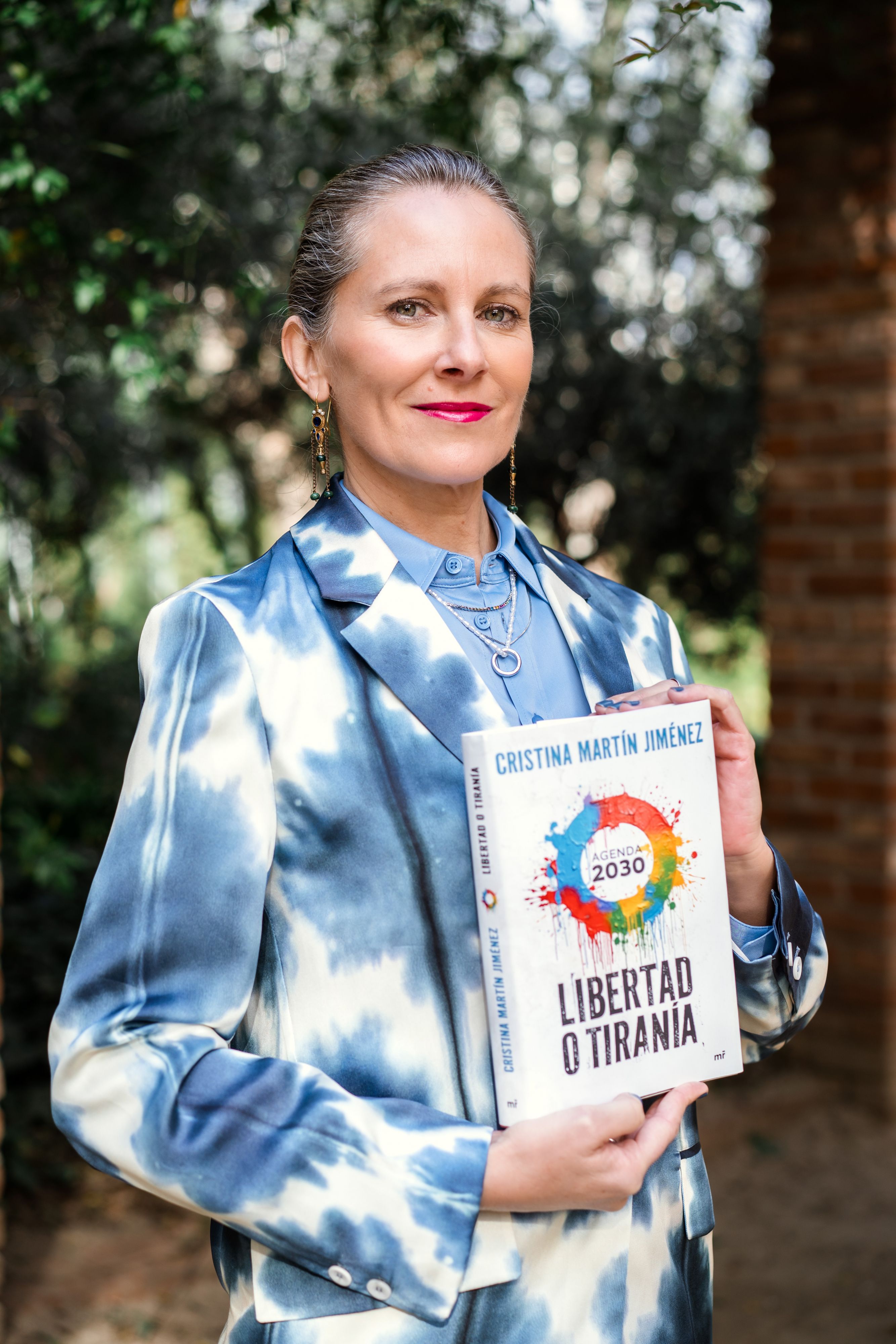 Libertad o tiranía: Agenda 2030 (Capa mole com abas) 4