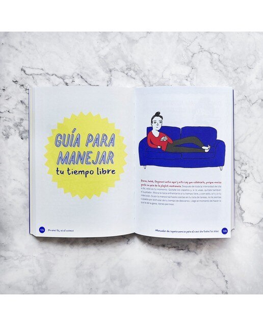 No eres tú, es el cosmos: Guía astral para navegar esta vida tan intensa (Capa mole com abas) 4