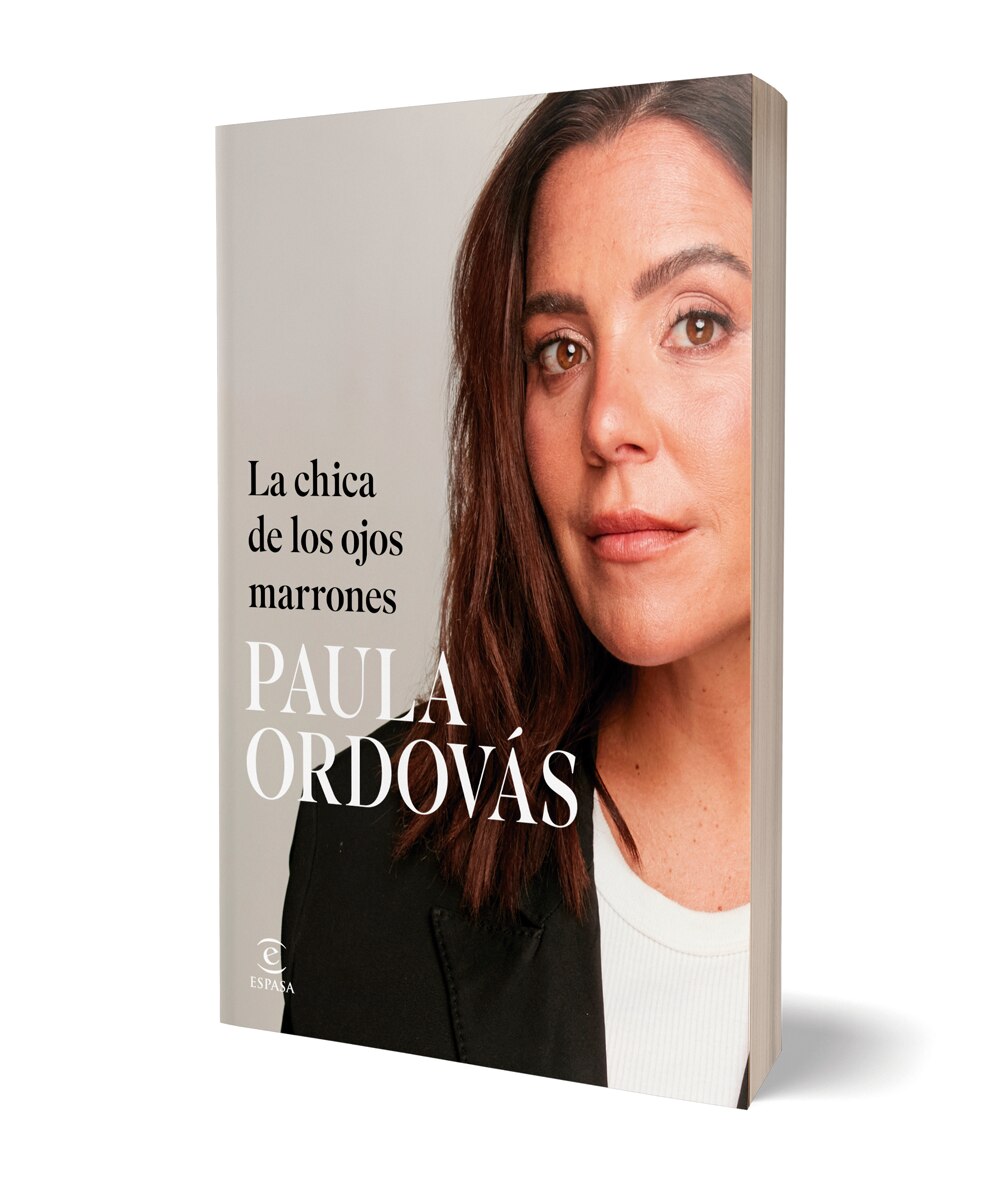 La chica de los ojos marrones (Capa mole com abas) 4