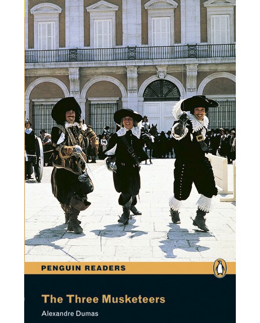 LEVEL 2: THE THREE MUSKETEERS BOOK AND MP3 PACK (Capa mole) 1