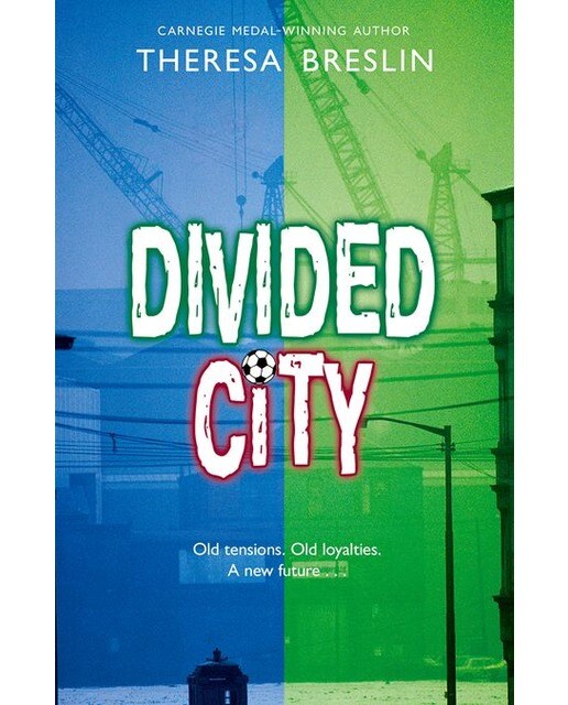 Rollercoasters: The Divided City (Capa mole) 1