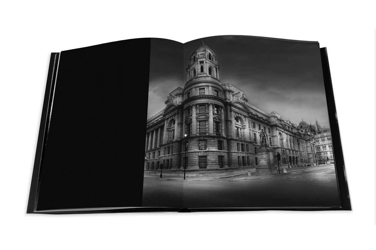 Light Of London 5