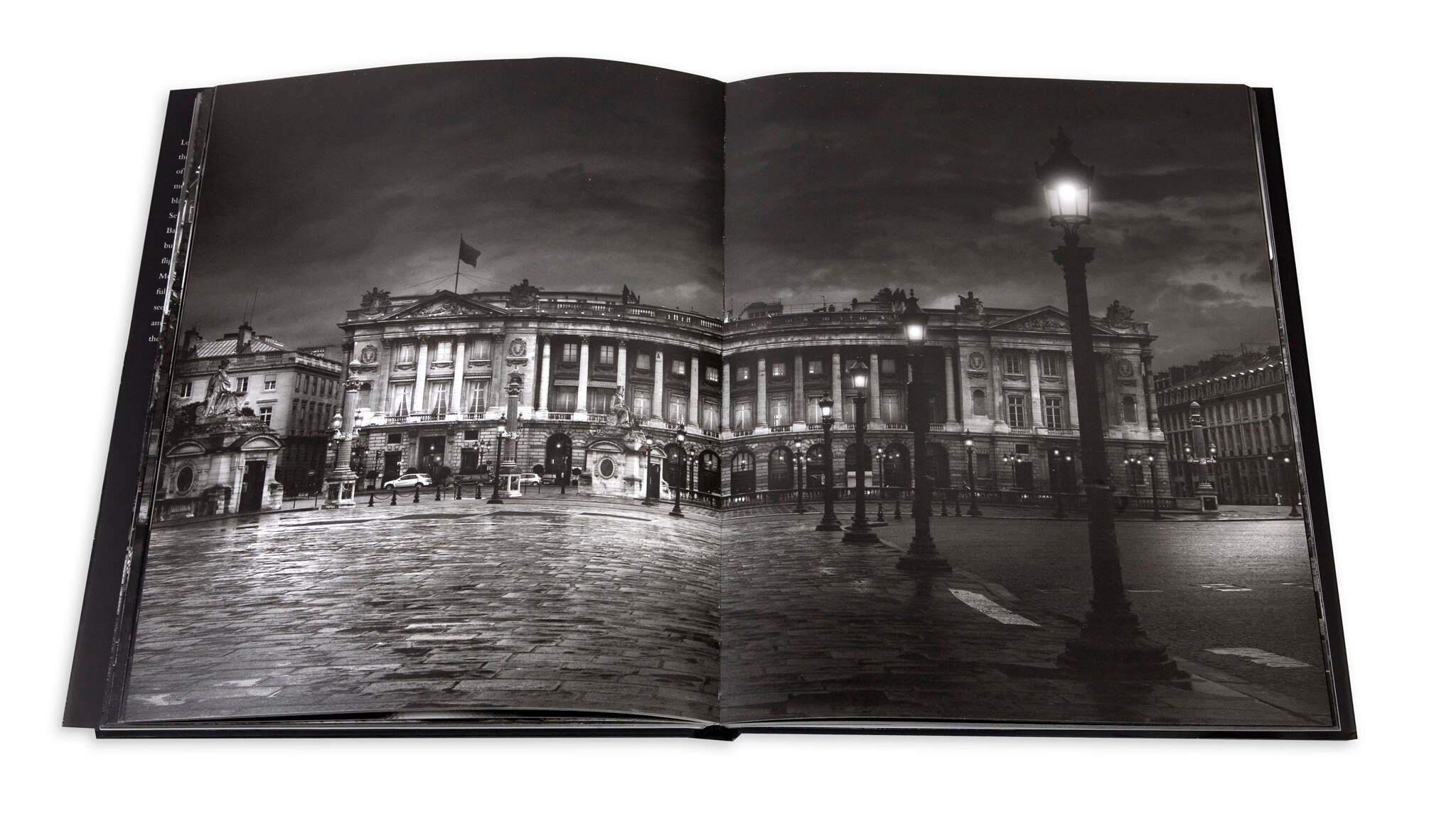 Light of Paris (Capa dura) 4