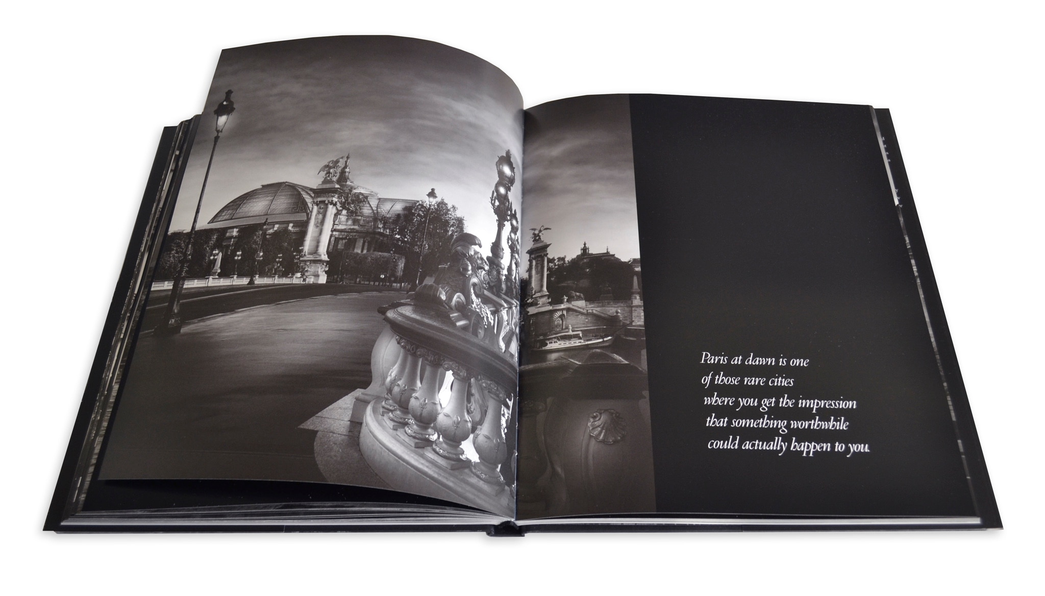 Light of Paris (Capa dura) 6