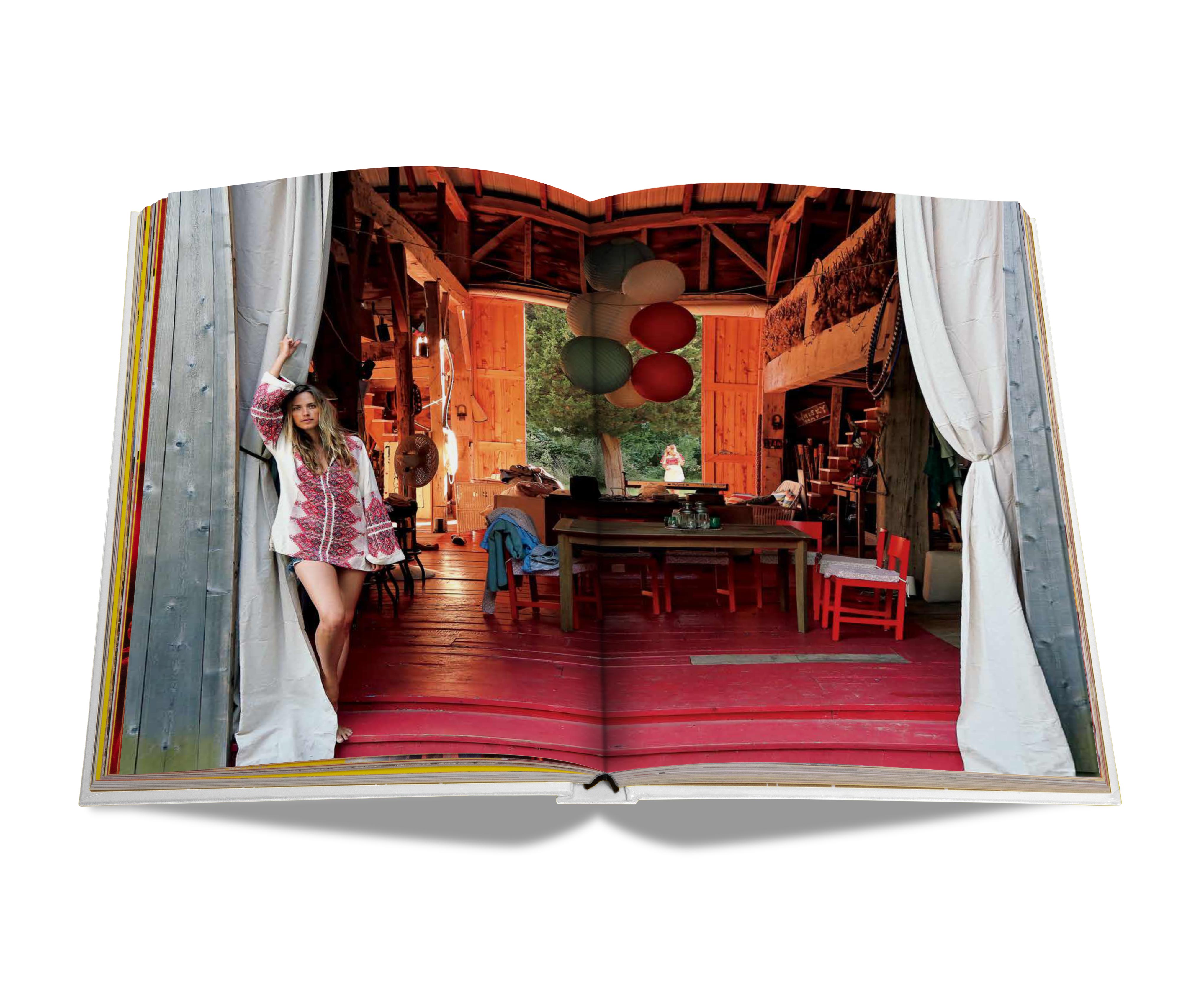 Gypset Trilogy Slipcase 9