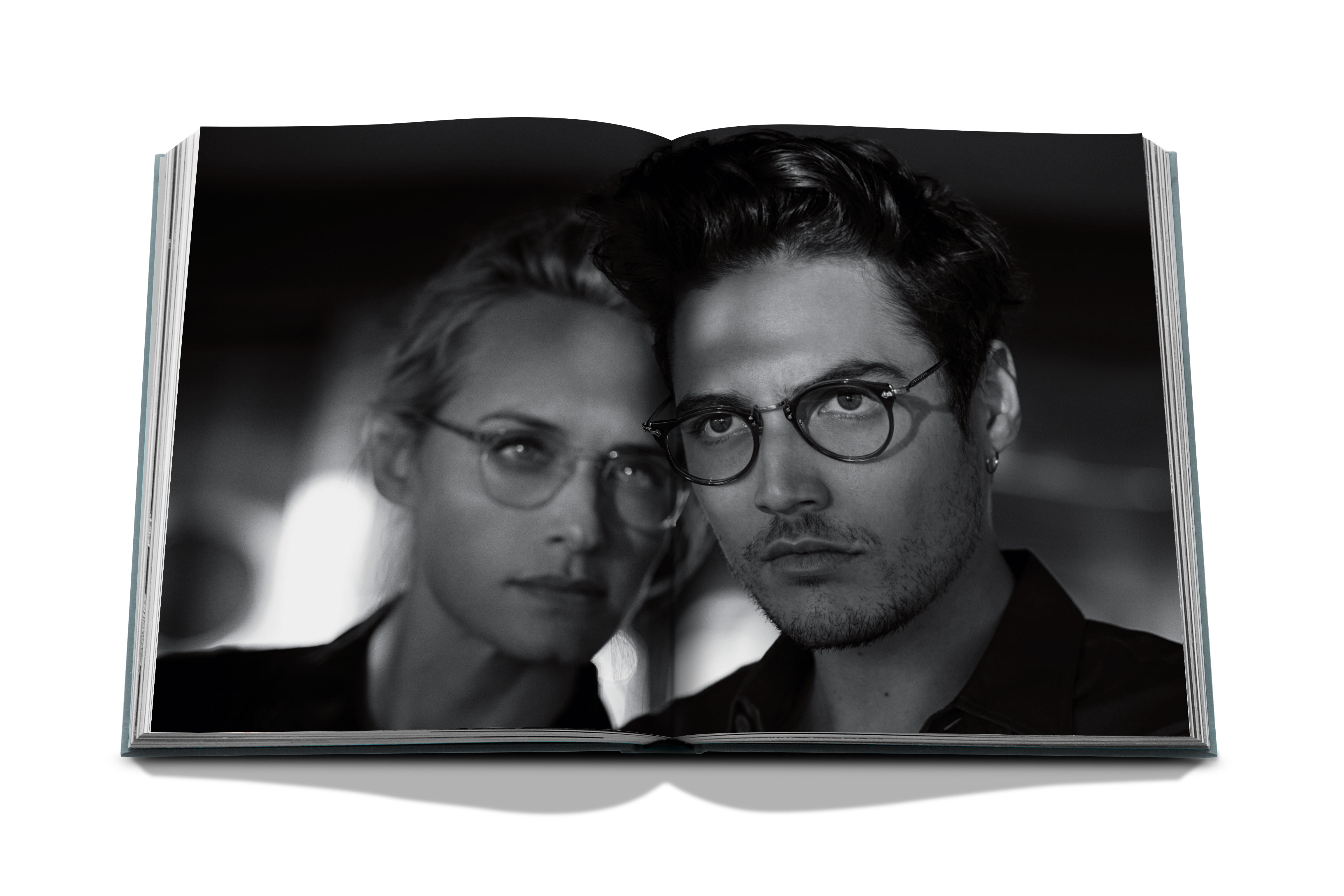 Oliver peoples (Capa dura) 4