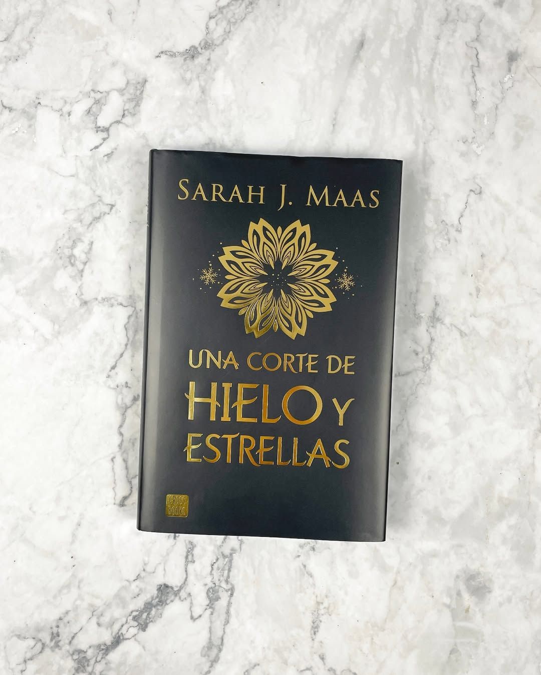 Una corte de Hielo y Estrellas (Una corte de Rosas y Espinas, 4). Edición especial limitada con cantos tintados (Tapa dura) 5