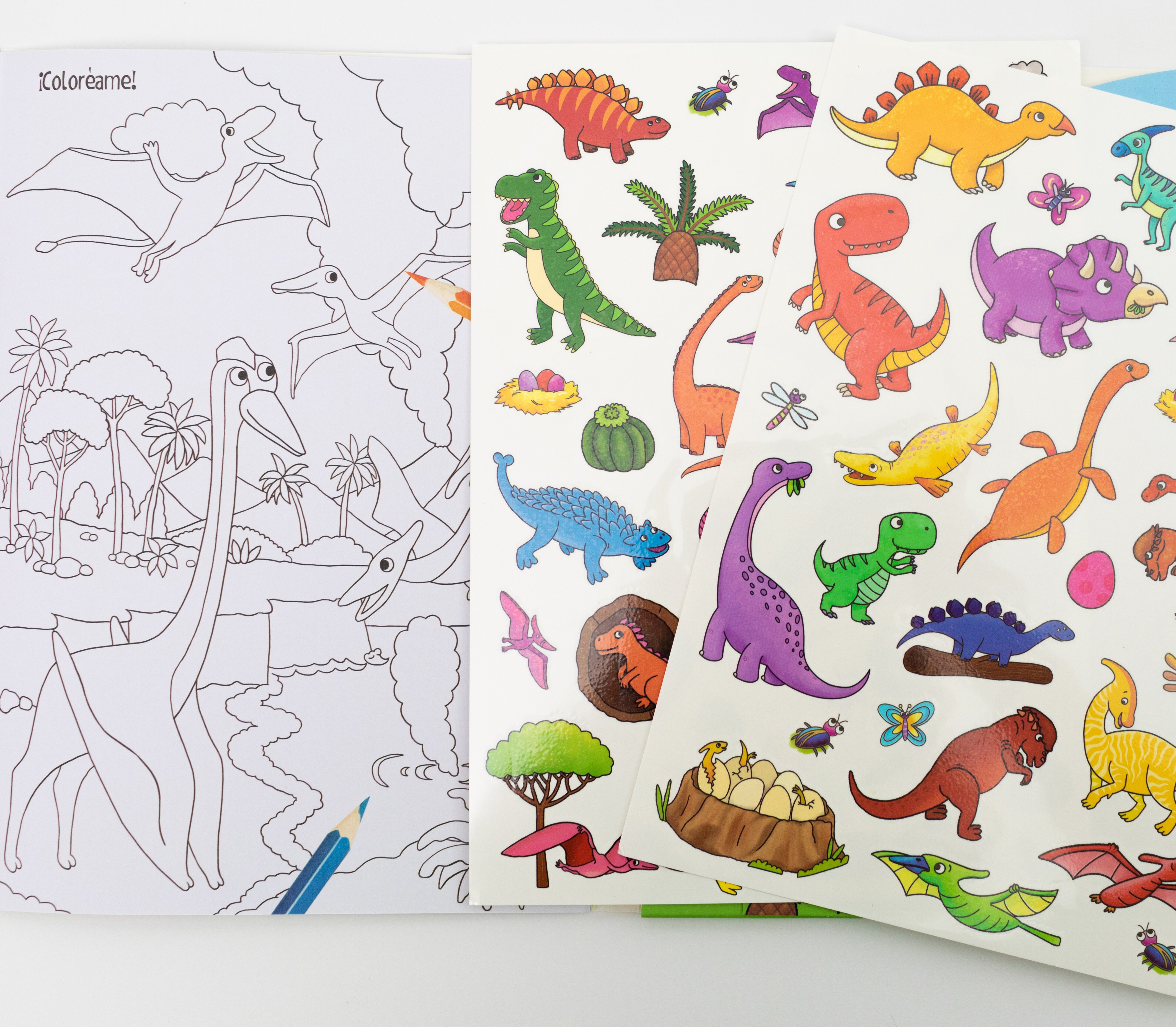 Tatuajes para niños. Dinosaurios  (Tapa dura) 4