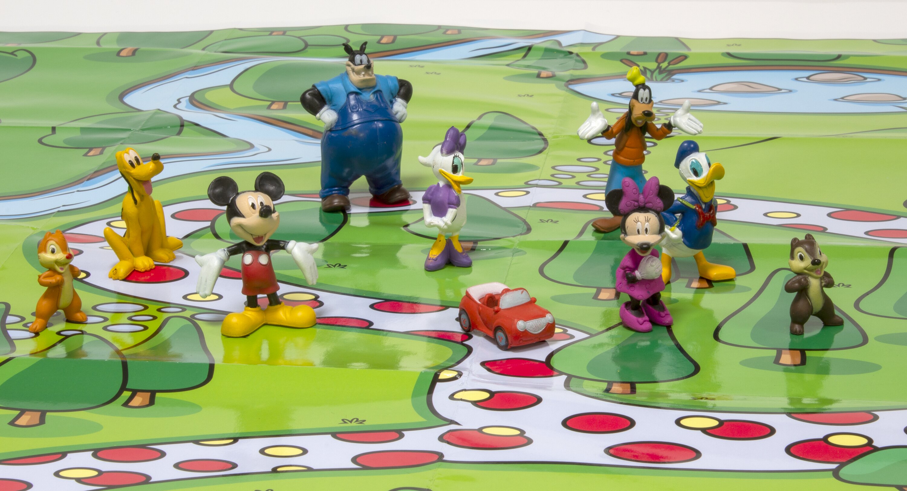 La casa de Mickey Mouse. Libroaventuras: Incluye un cuento, figuritas y un tapete 4