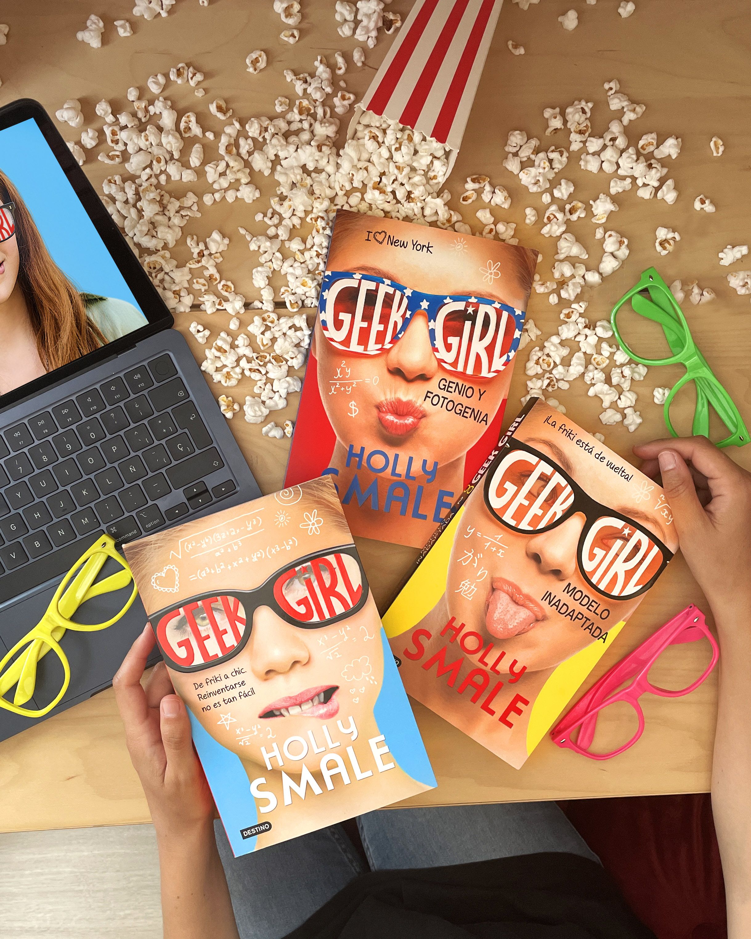 Geek Girl 2. Modelo inadaptada: Ahora una serie de Netflix  (Tapa blanda con solapas) 3