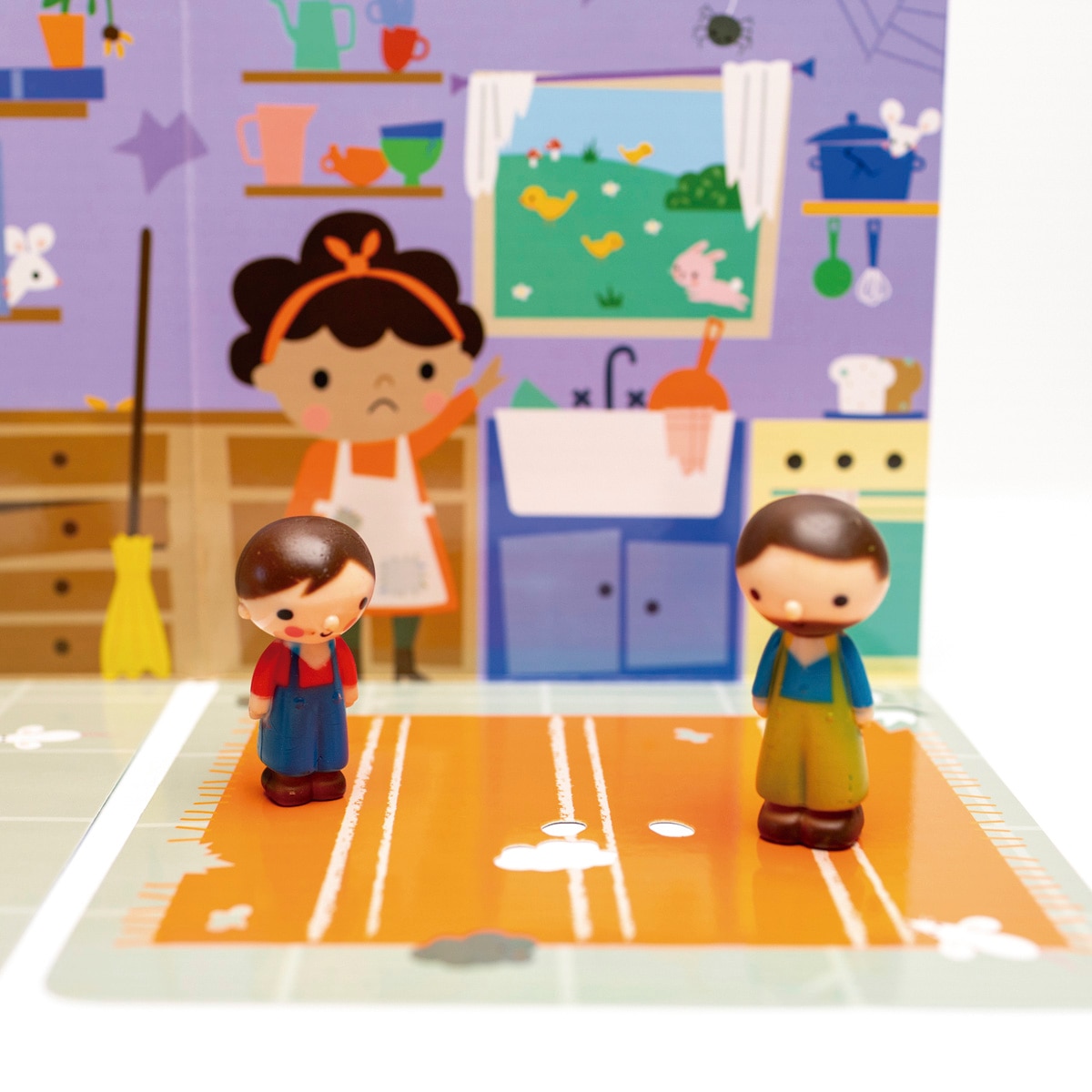 Hansel y Gretel: ¡Con un escenario desplegable y cuatro muñequitos! (Capa dura) 4