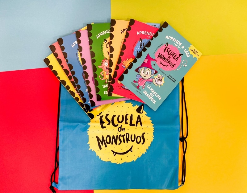 Aprender a leer en la Escuela de Monstruos - Pack con los libros 1-8 (¡incluye un regalo!): En letra MAYÚSCULA libros para niños a parti (Capa mole) 6