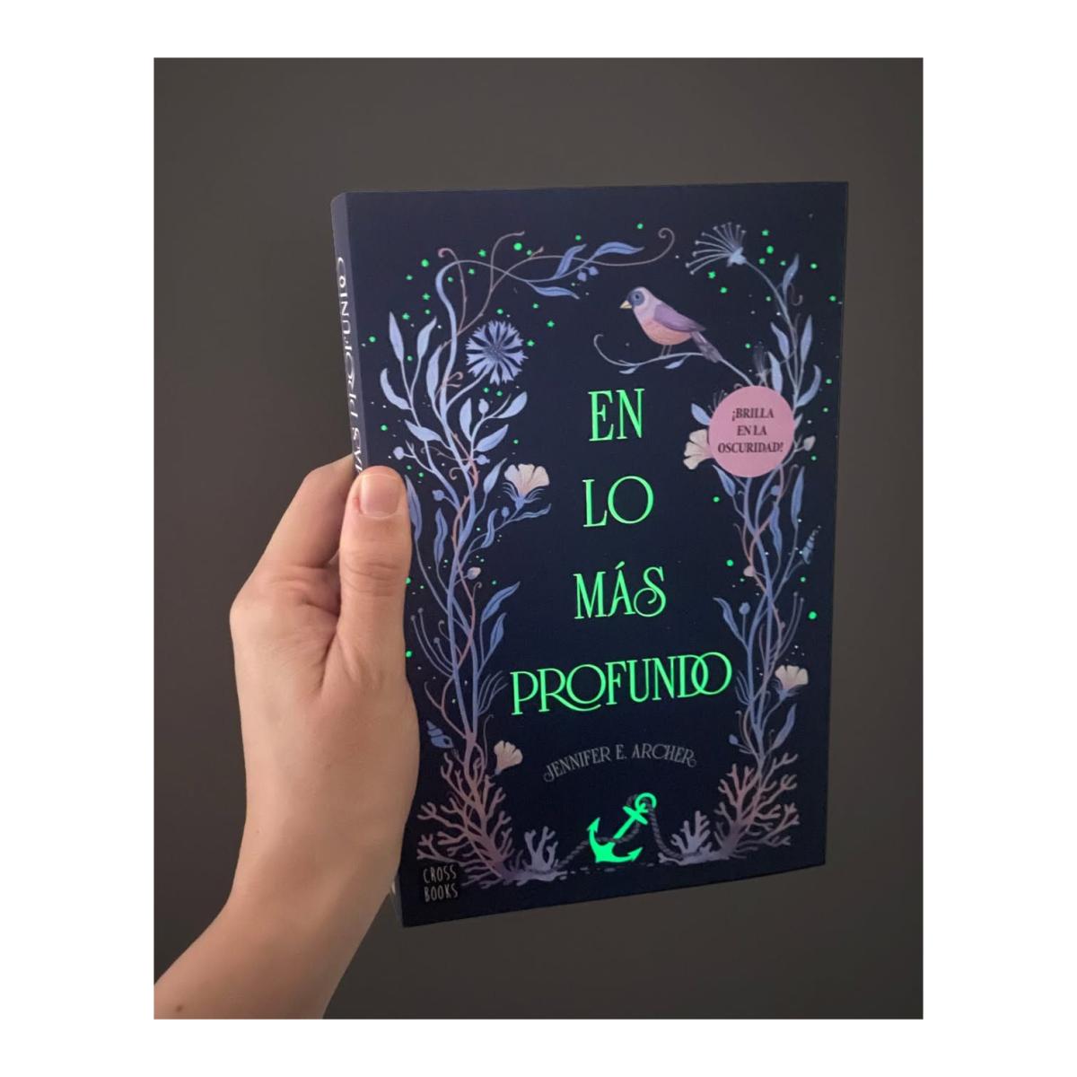 En lo más profundo (Capa mole com abas) 2