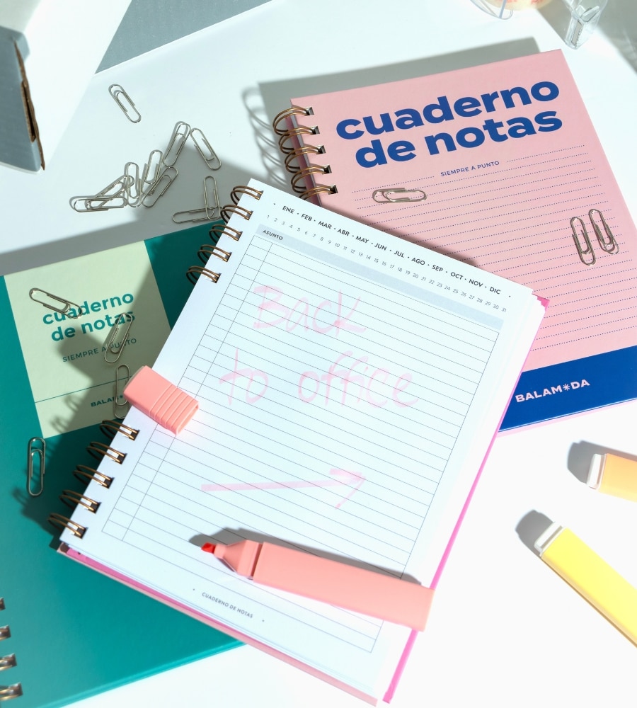 Bloco de notas Rose Sky da Balamoda cor-de-rosa e azul 4