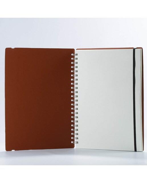 Caderno A4 Liso Vacavaliente couro 2