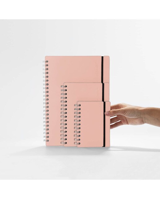 Caderno A4 liso Vacavaliente rosa 5