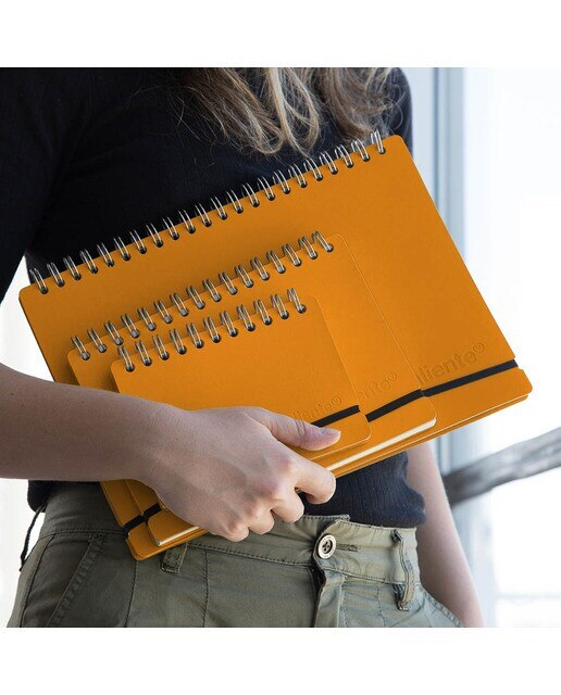 Caderno A4 liso Vacavaliente laranja Laranja-4