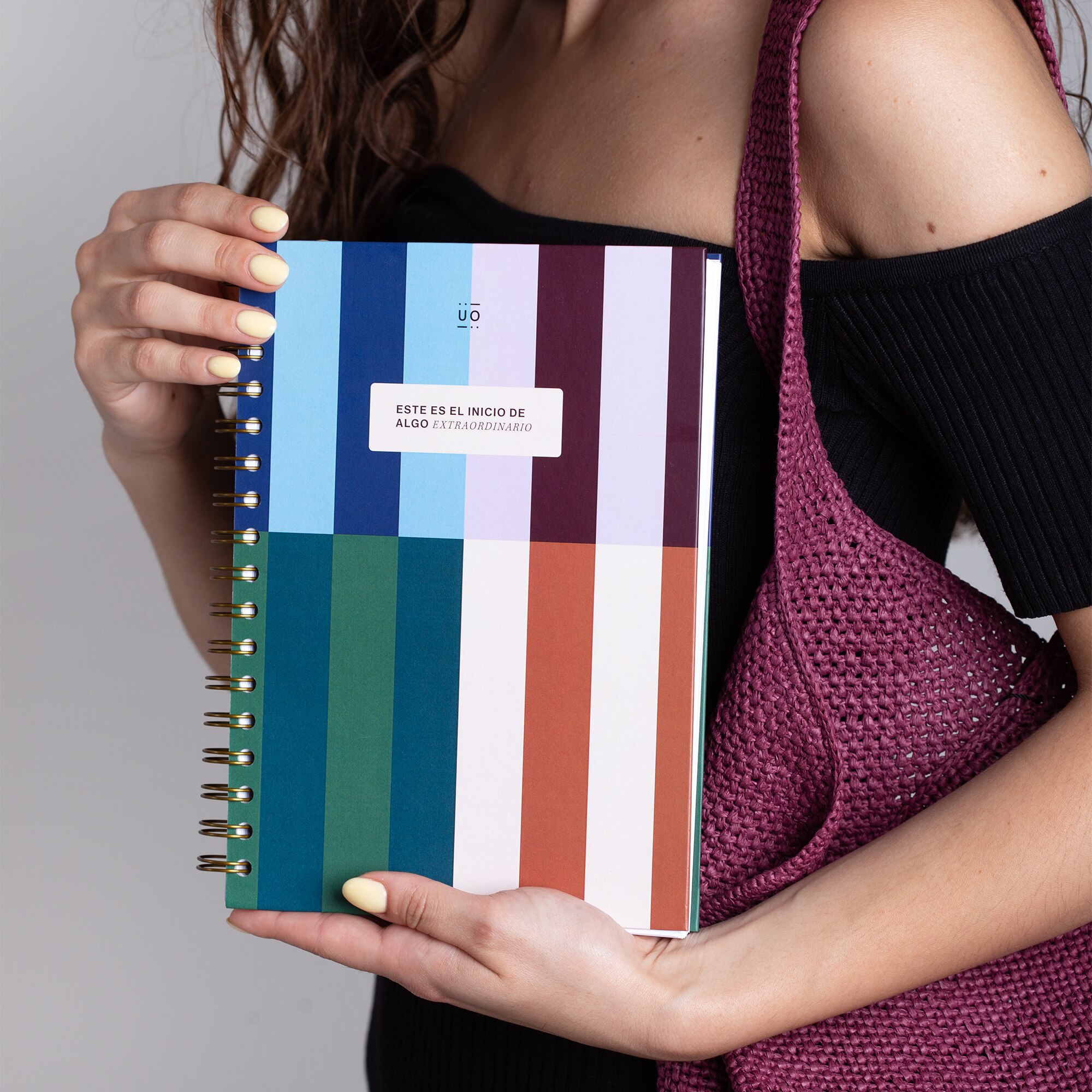 Libreta tapa dura Este es el inicio de algo extraordinario UO multicolor Multicolor-4
