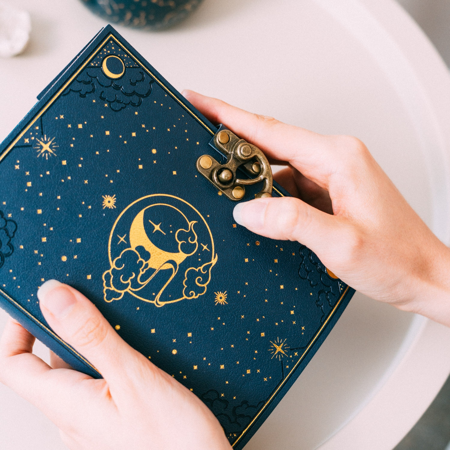 Cuaderno de piel vegana Astral Erik azul 7