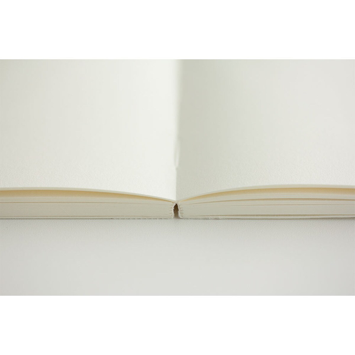Caderno de Papel MD B6 Midori Folhas Brancas 6