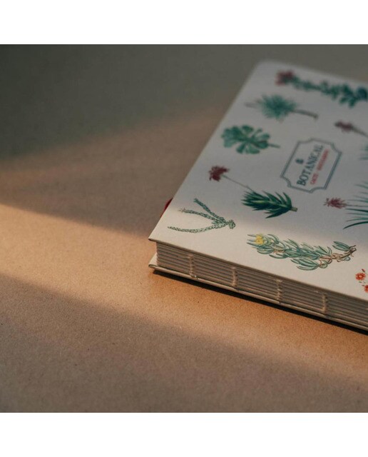 Caderno Encadernação Artesanal Botanical Cacti and Succulents A5 - Verde e Bege Verde / Bege-6