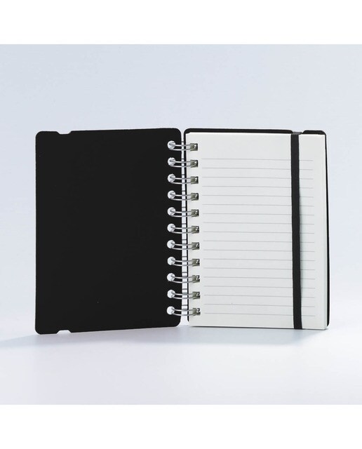 Caderno A6 pautado Vacavaliente preto 3