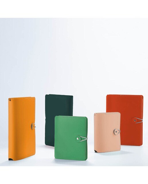 Caderno Madison A5 pautado Vacavaliente verde amazónia e cru 3