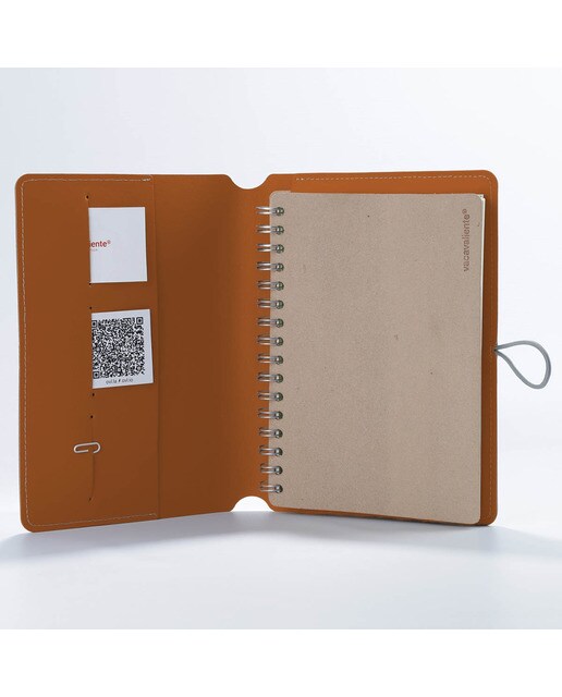 Caderno Madison A5 pautado Vacavaliente camel e cru 3