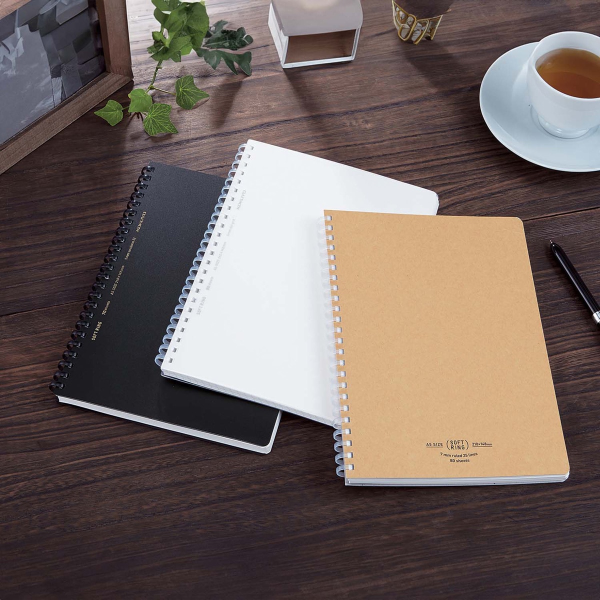 Imagen 8 de Cuaderno anillas flexibles Kokuyo lineas A5 negro