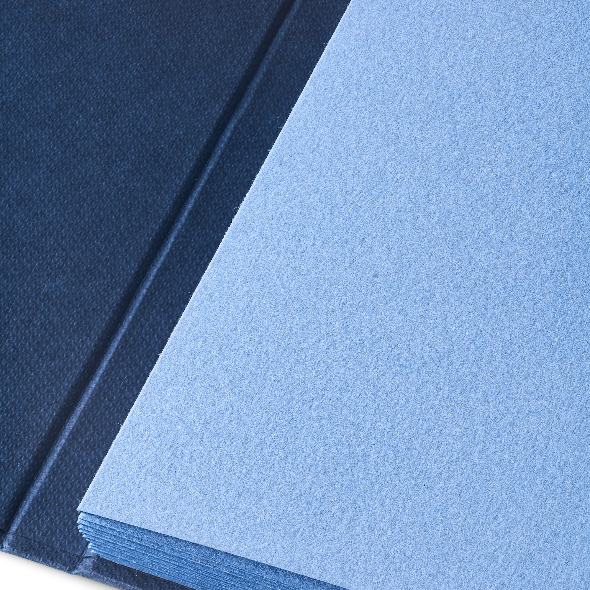 Caderno Fabriano Leporello Cromia 220 g/m2. Capas de Cor Azul com Elastico em Formato 11,5*16,5 cm Azul-3