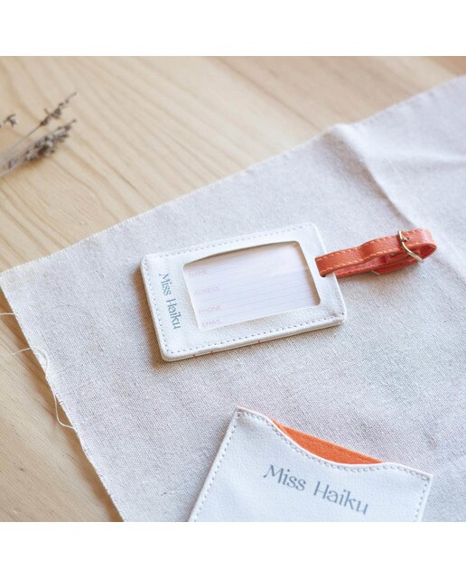 Conjunto de Viagem Miss Haiku 21x18,1x2 Branco Branco / Laranja-8