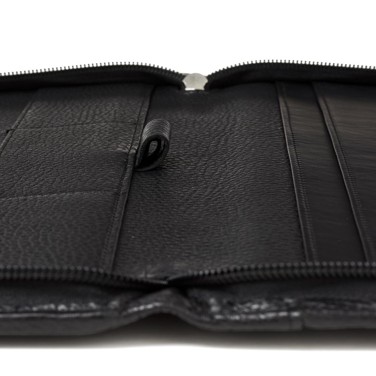 Capa em Pele Preta com Bolsos Interiores e Fecho de Correr. Inclui Bloco de Notas A5 Fabriano Preto-2