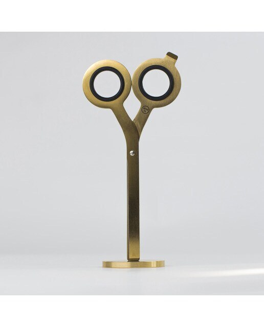 Tesoura banhada a ouro HMM com ponta quadrada e base magnética Dourado-4