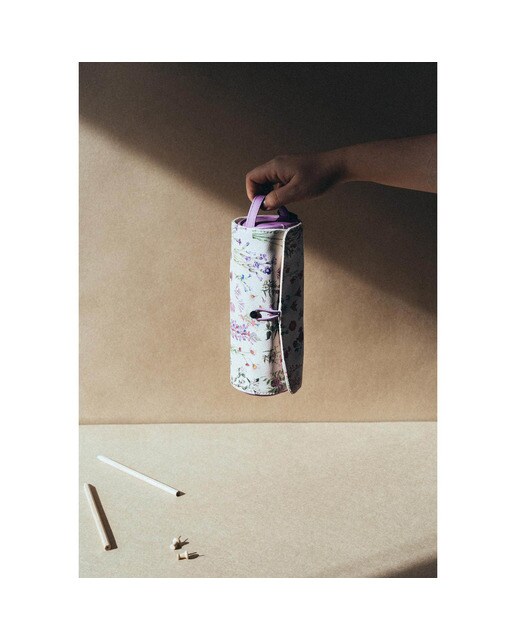 Estojo Enrolável Botanical Wild Flowers - Branco Branco / Lilás-8